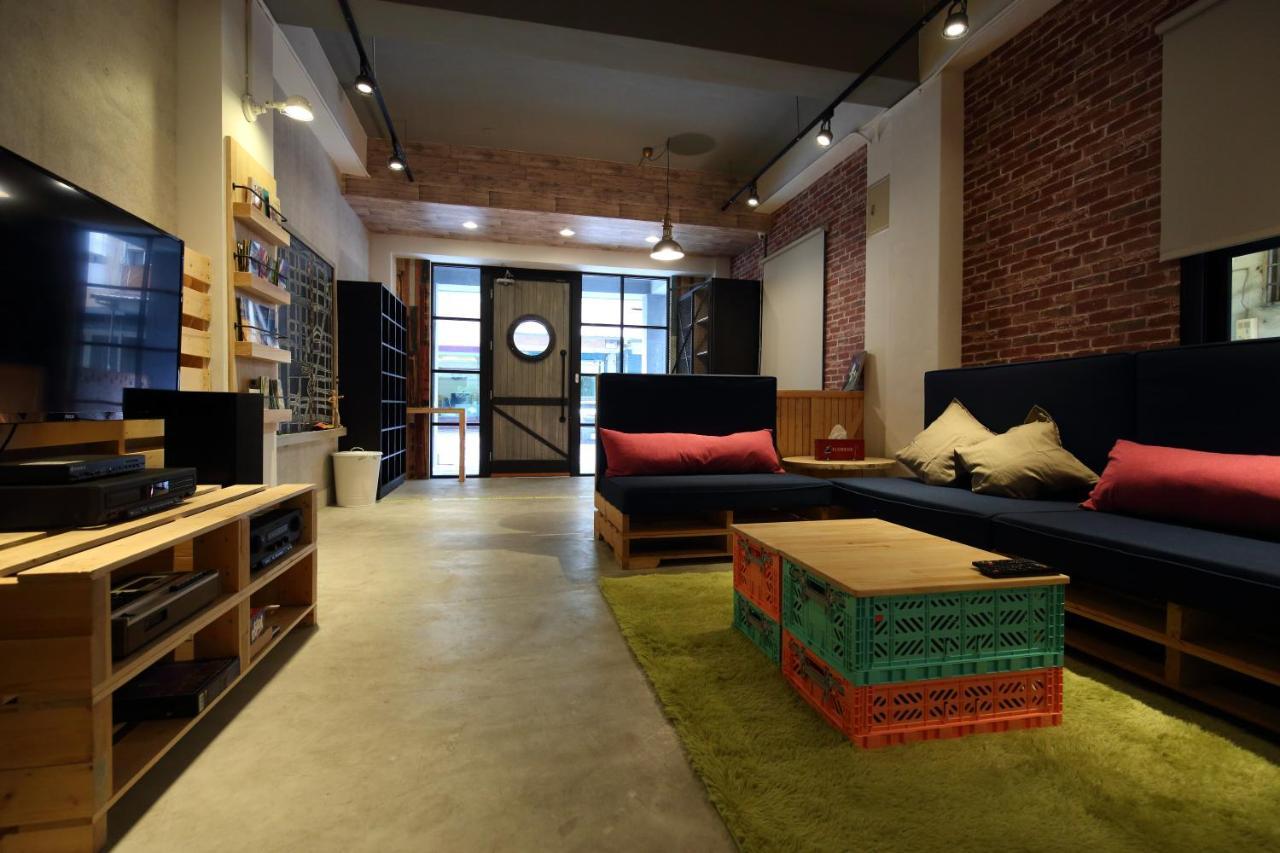 您好生活公寓 - Ninhao Hostel Hualien City Exterior photo